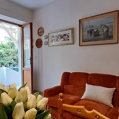 Apartament Magnolia - Grandma's Garden Alghero
